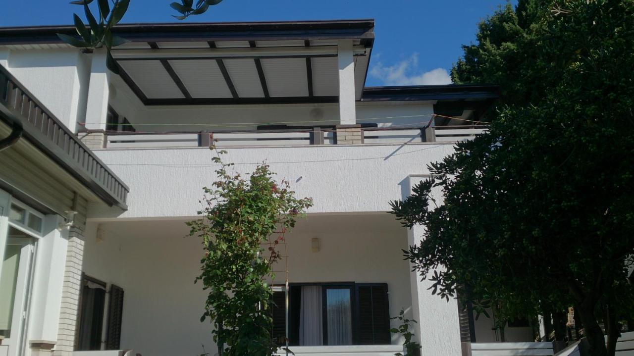 Apartments Karlos Novalja Exterior foto